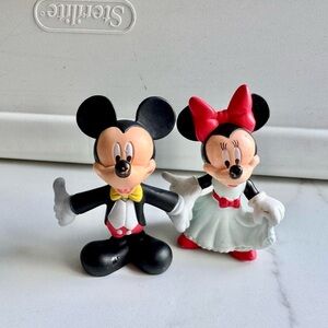 Mickey and Minnie Mouse Wedding Figurines